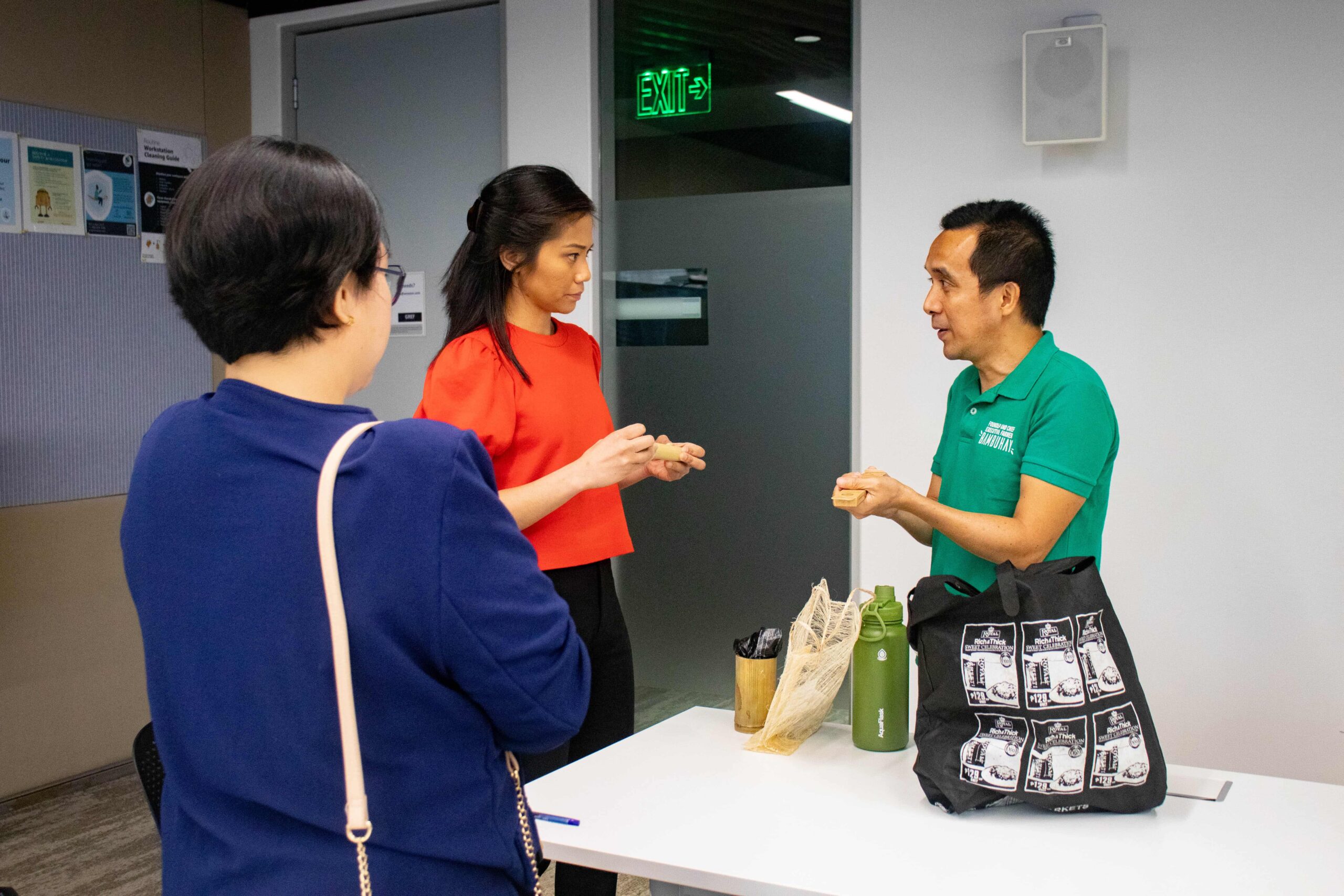 Embiggen, TechShake, & StartUp Village host visiting Filipino American angel investors